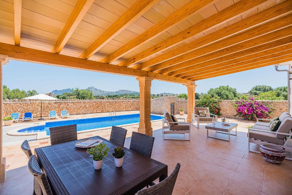 VIlla Mestral