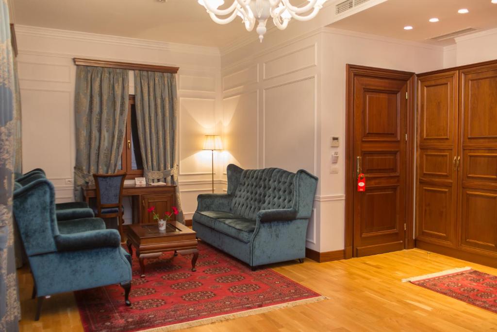 Hotel Opera