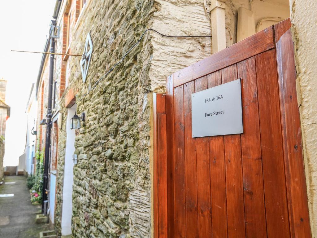 Sandcastles 15A Fore Street