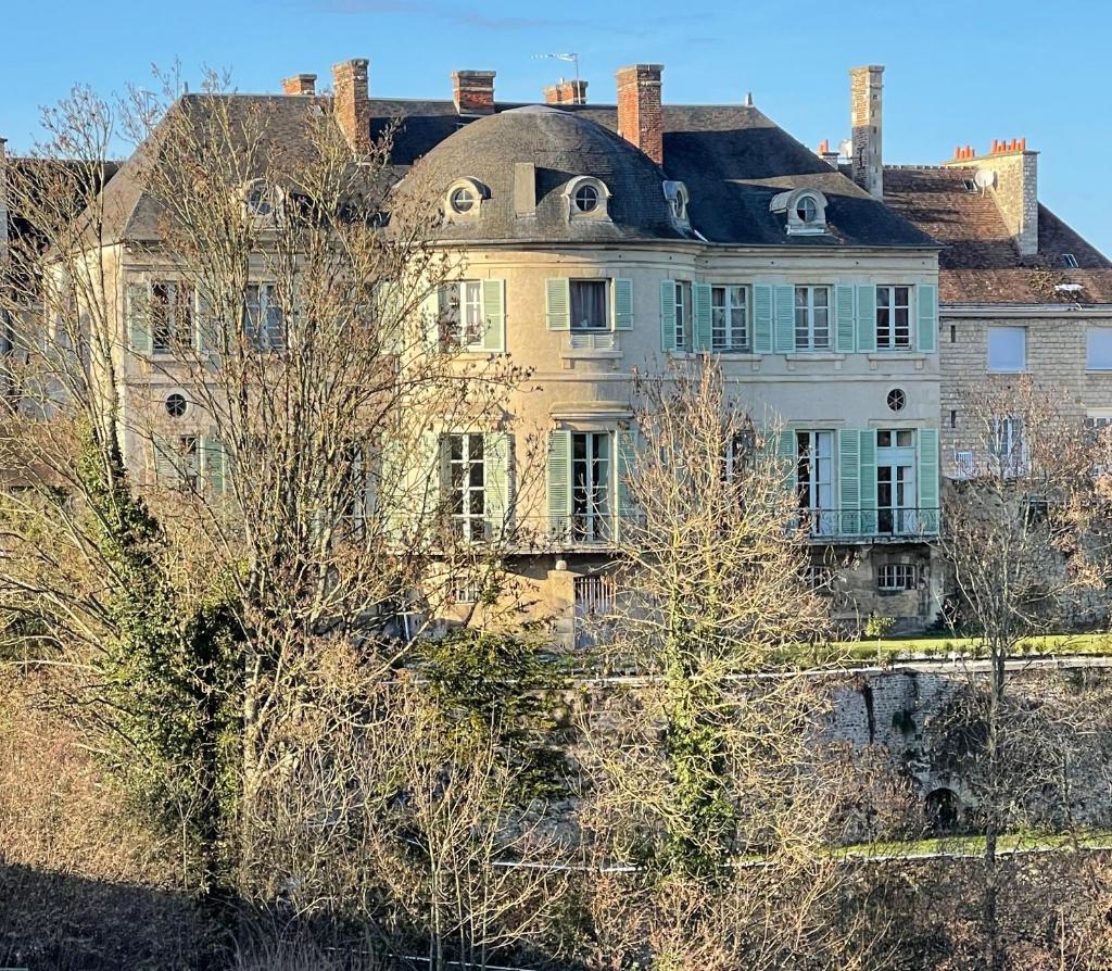 Castel Saint-Léonard (Falaise)