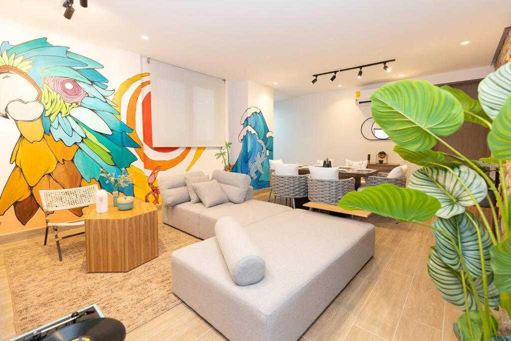 The Tropics Condo by AcoModo