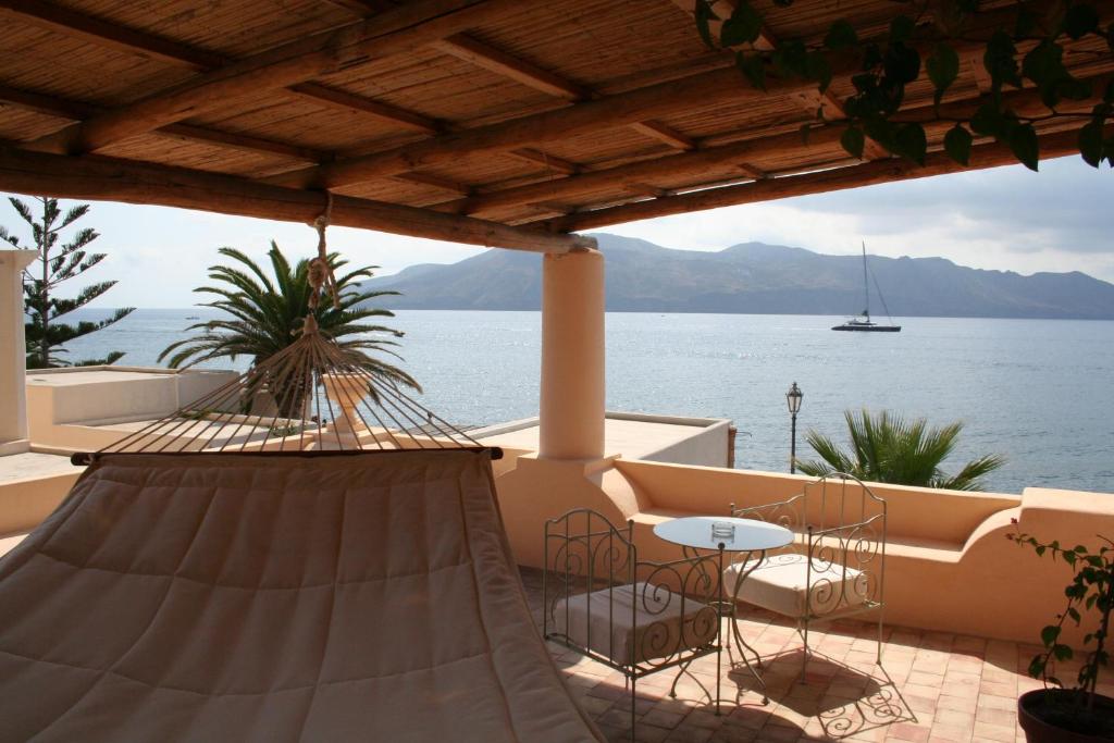 La Salina Hotel Borgo Di Mare (Lingua)