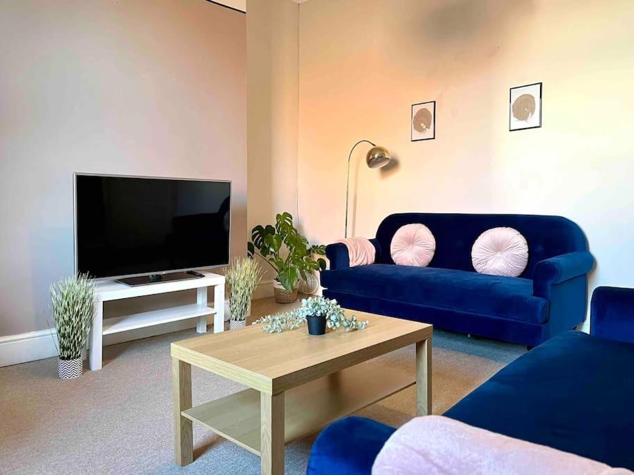 Close to city centre-Quayside bright apartment (Gateshead)