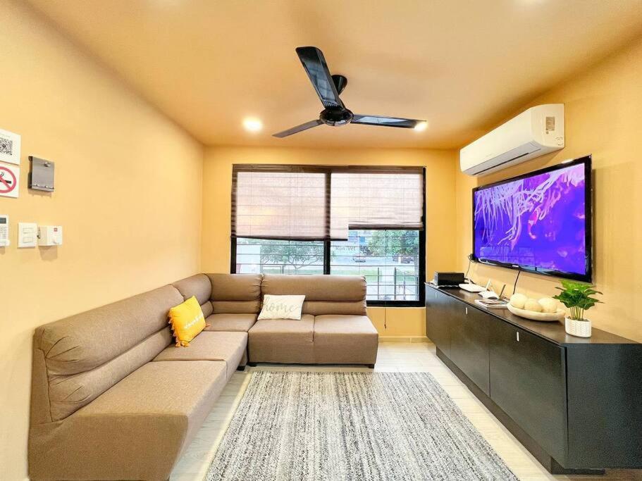 Recently remodeled 2br apt downtown comfort #3