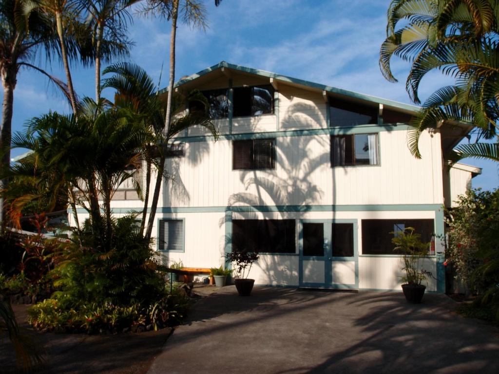 Hale-Hoola B & B (Captain Cook)