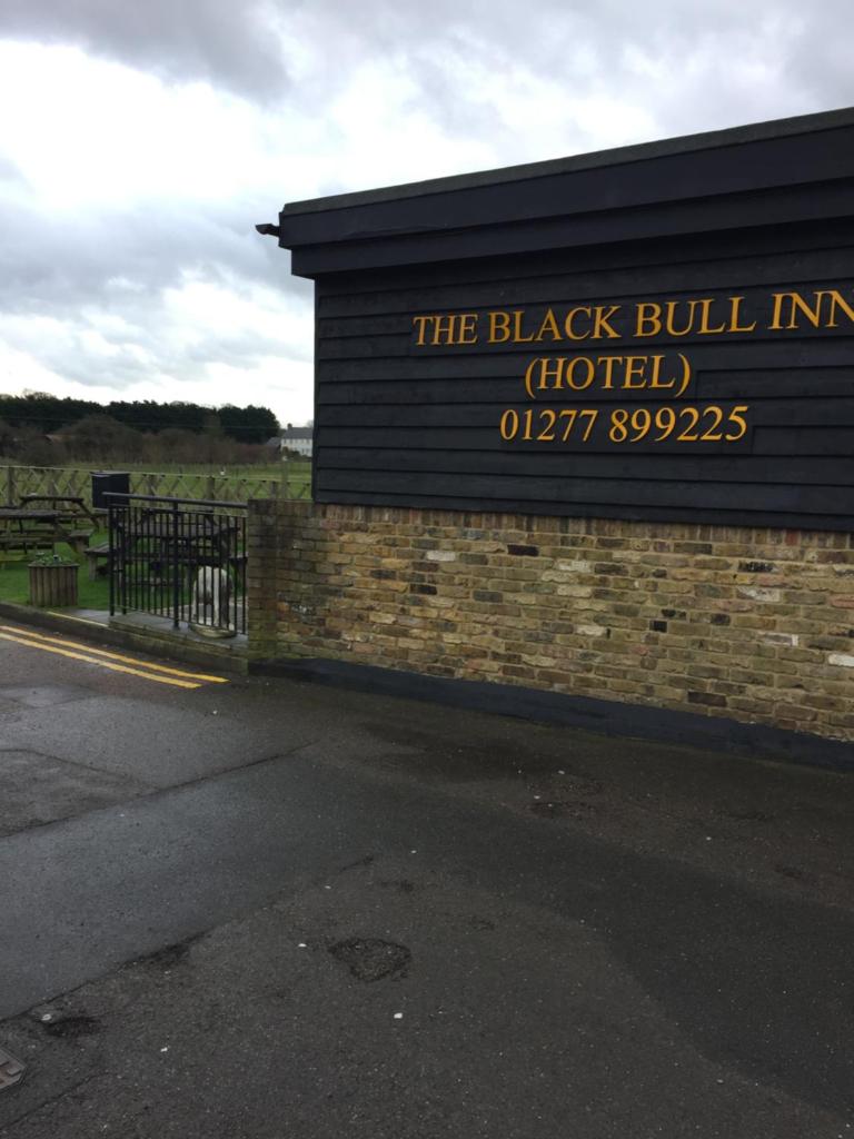 The Black Bull Inn (Fyfield)