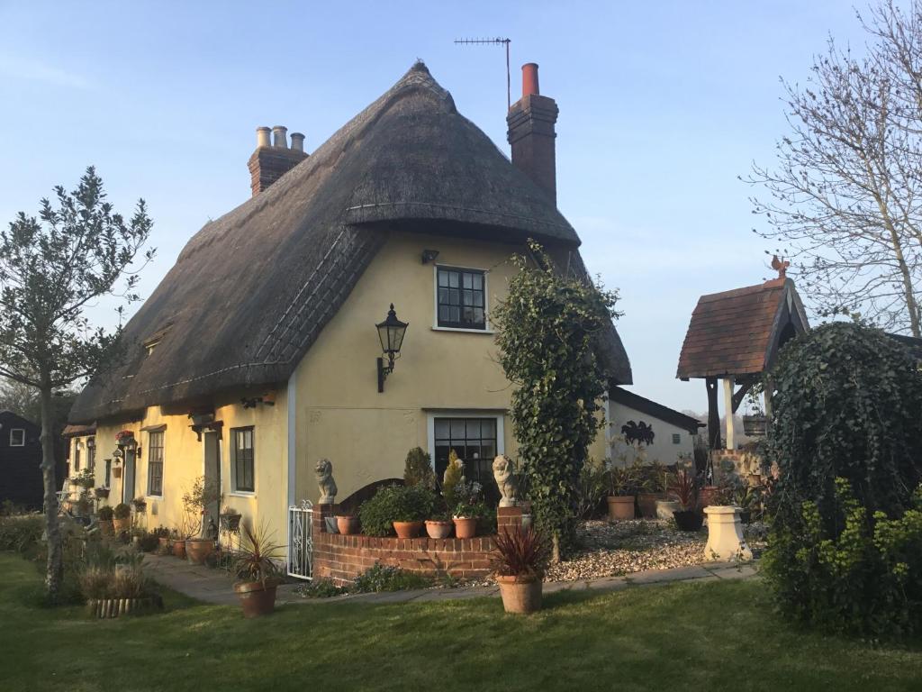 Ivy Todd cottage (Debden)