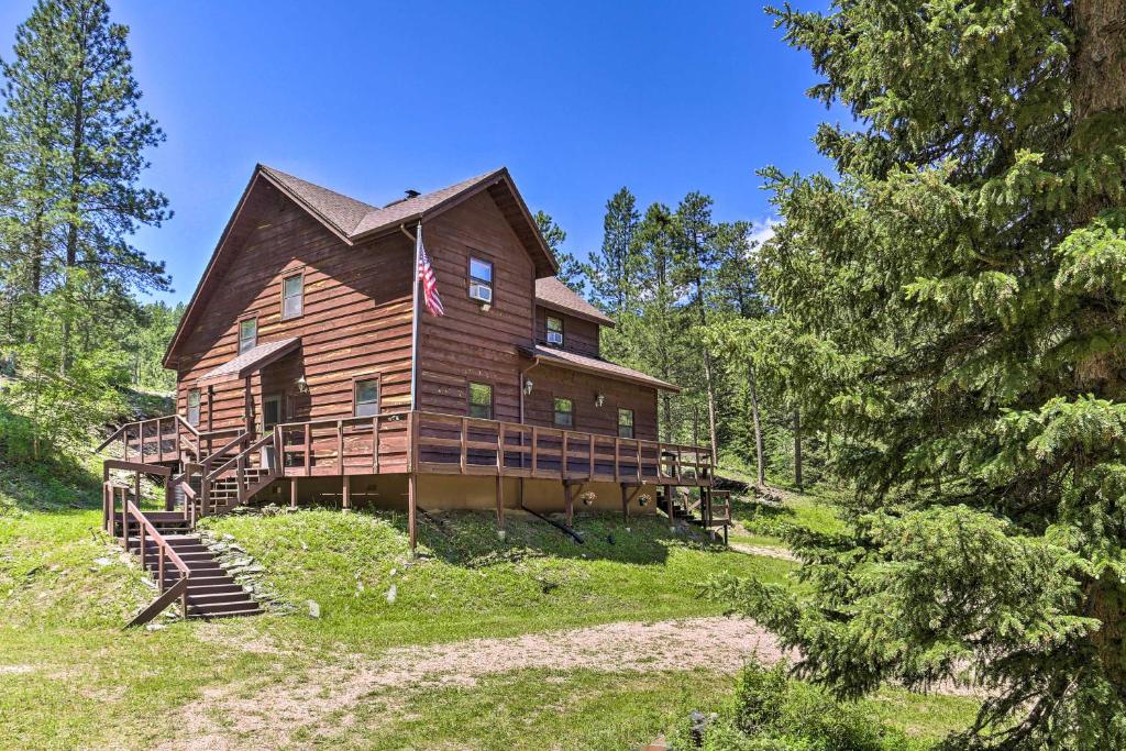 Idyllic Black Hills Getaway 3 Mi to Pactola Lake! (Rapid City)
