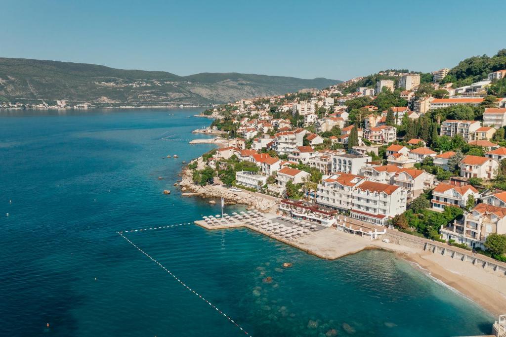Hotel Perla - Annexes