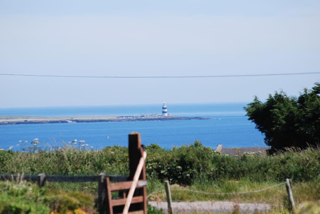 One bedroom apartment with stunning sea view