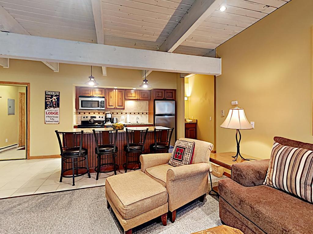 Timberline Condominiums 1 Bedroom Deluxe Unit B2G