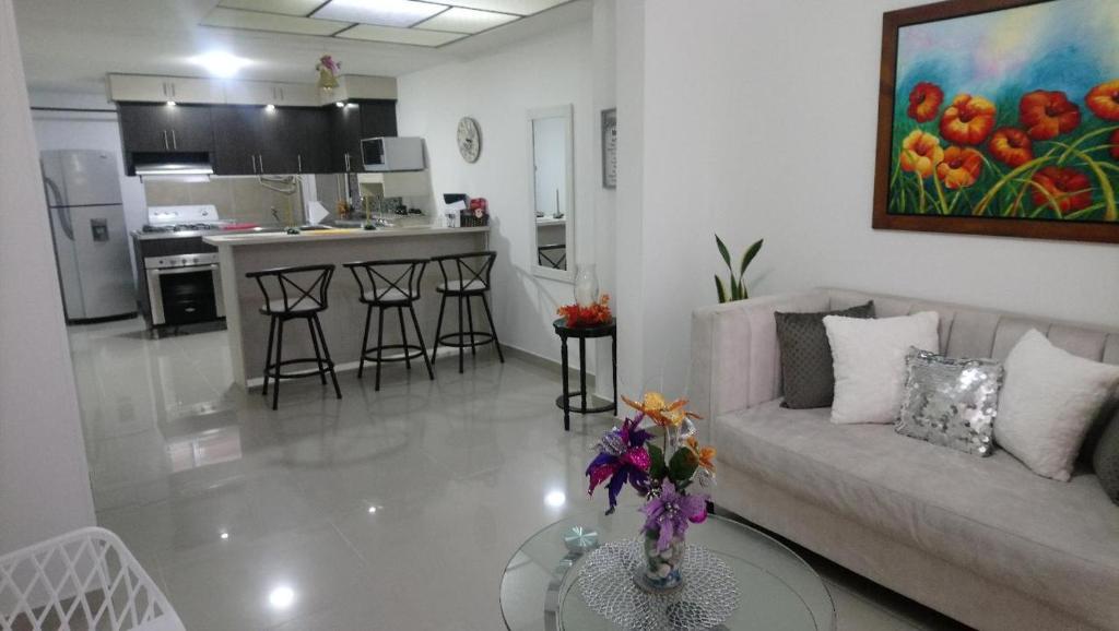 Hermoso y acogedor apartamento en Belén Rosales