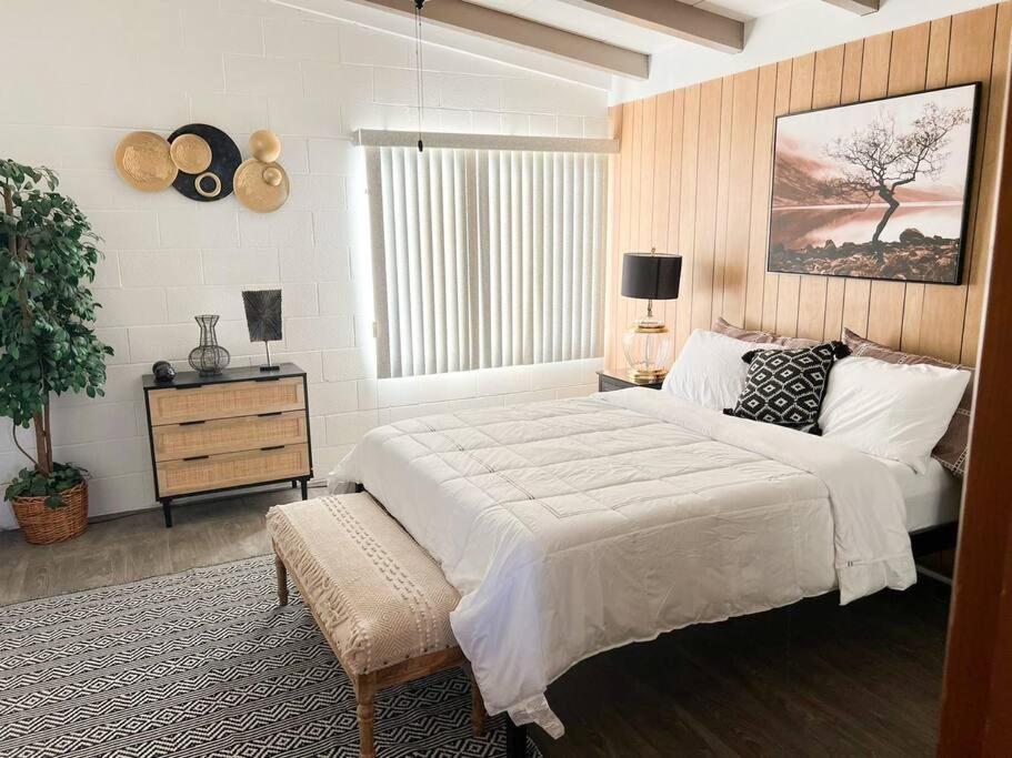 Joshua Tree National Park - Cozy Palms Getaway