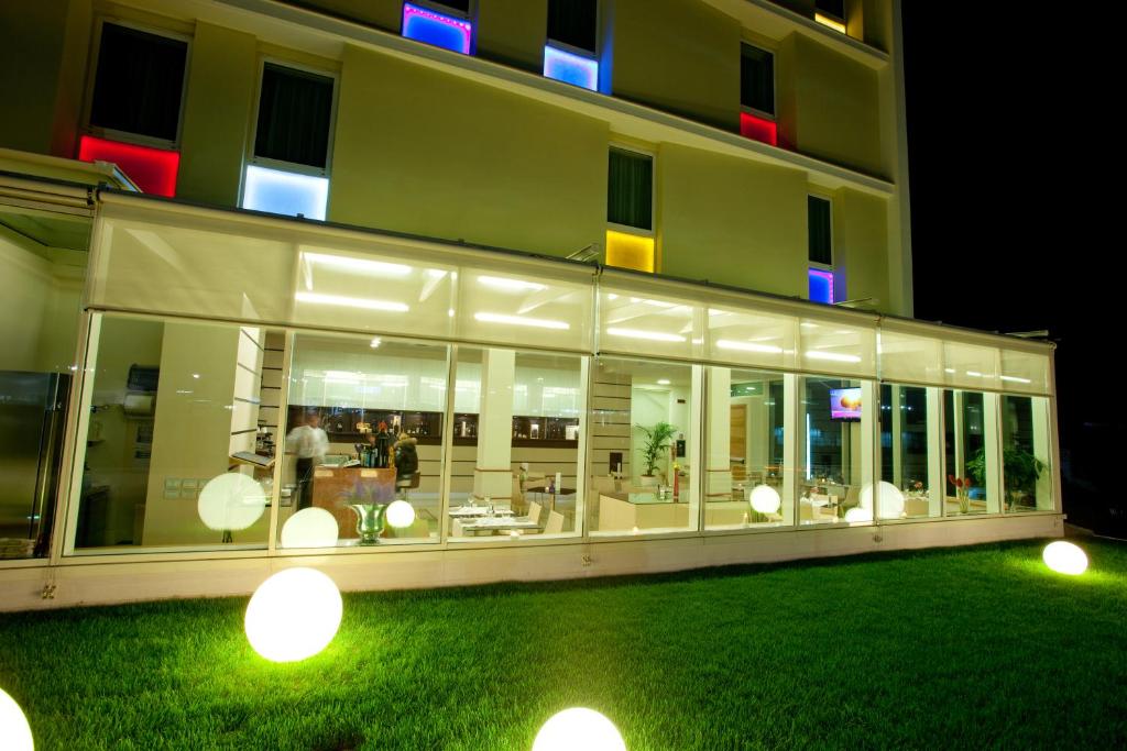 Breaking Business Hotel (Mosciano SantʼAngelo)