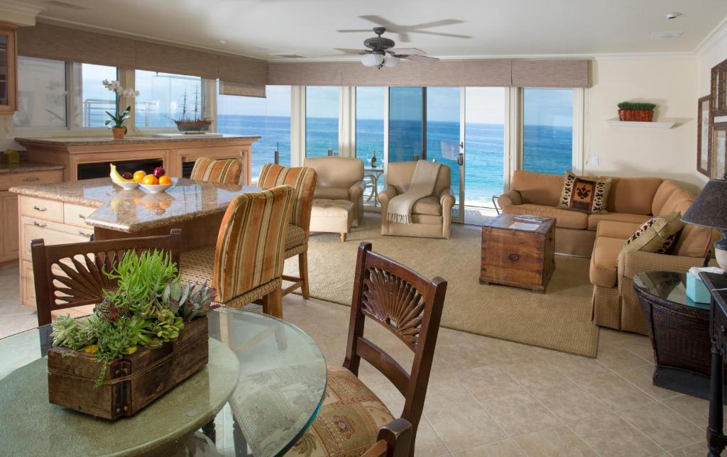 Martinique (Laguna Beach)