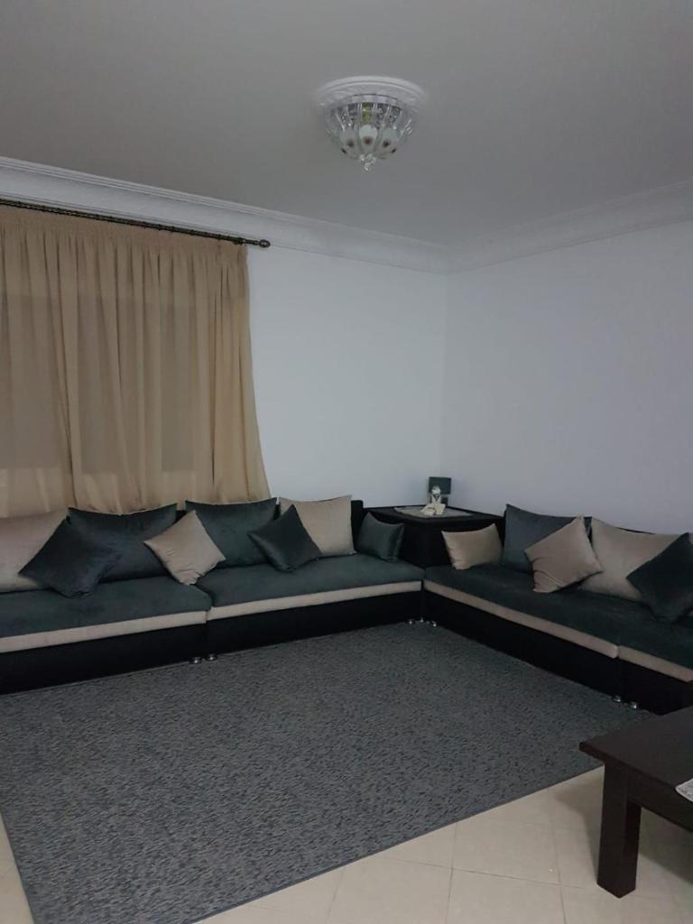 Elegant 2-bedroom Tangiers City Appartment with Beautiful Terrace