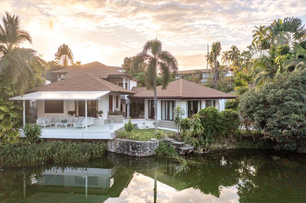Surin Lake Villa