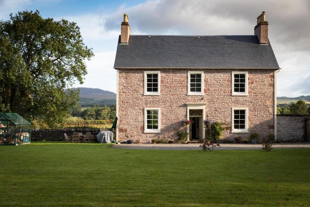 Kilmaronock Manse B&B (Drymen)