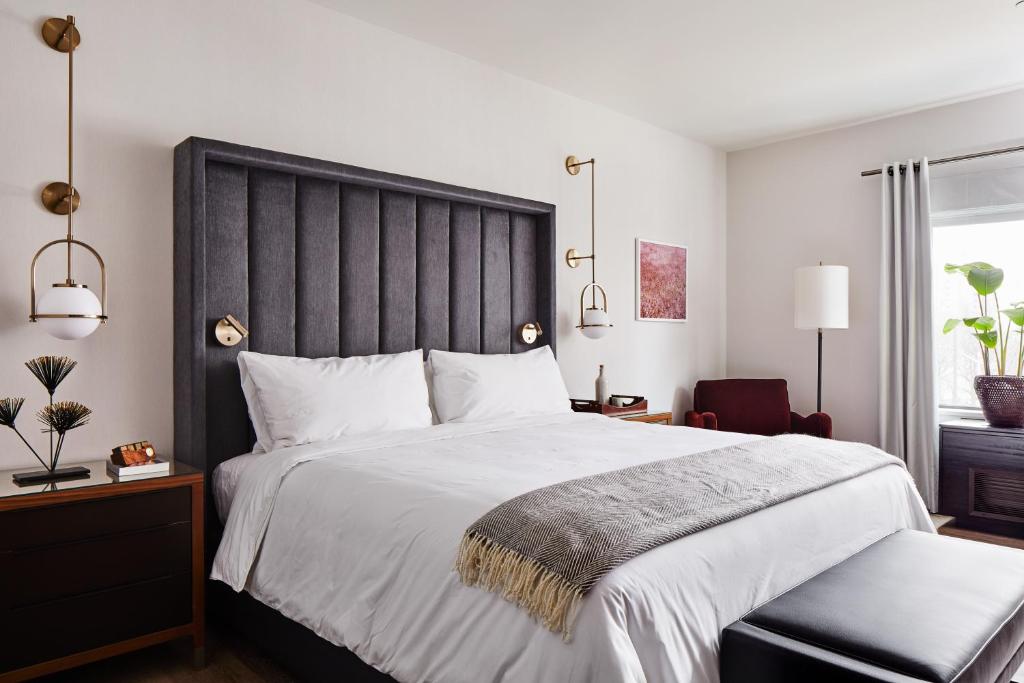 The Blake Hotel (New Haven)