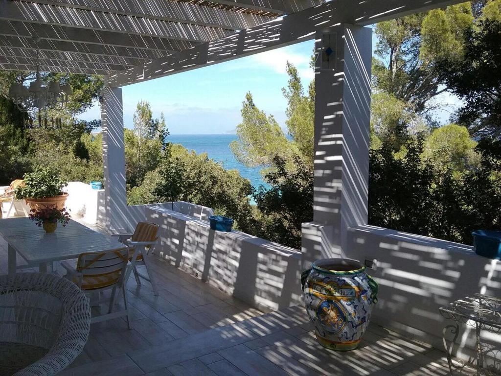 Villa Biancaluna (Carloforte)