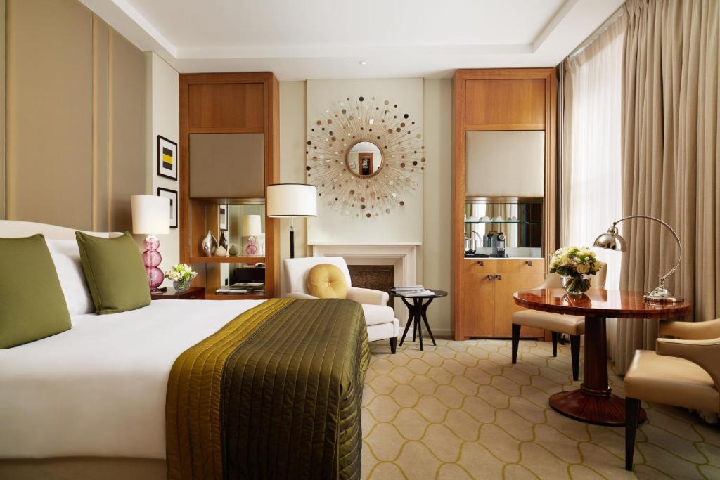 Corinthia London