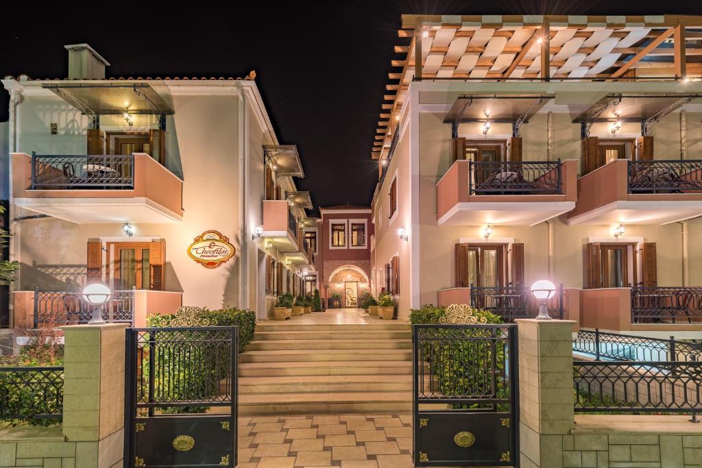 Theofilos Paradise Boutique Hotel (Mytilini)