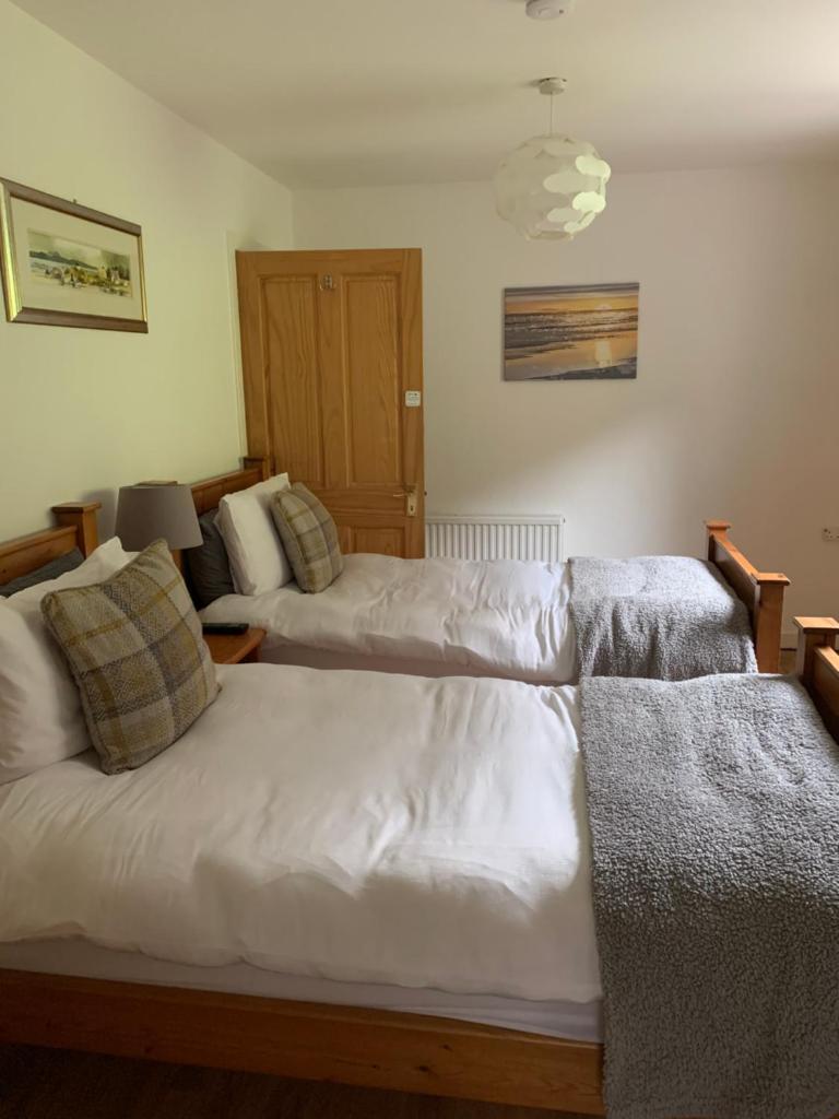 Alt-An Ensuite self catering apartment with twin bedroom