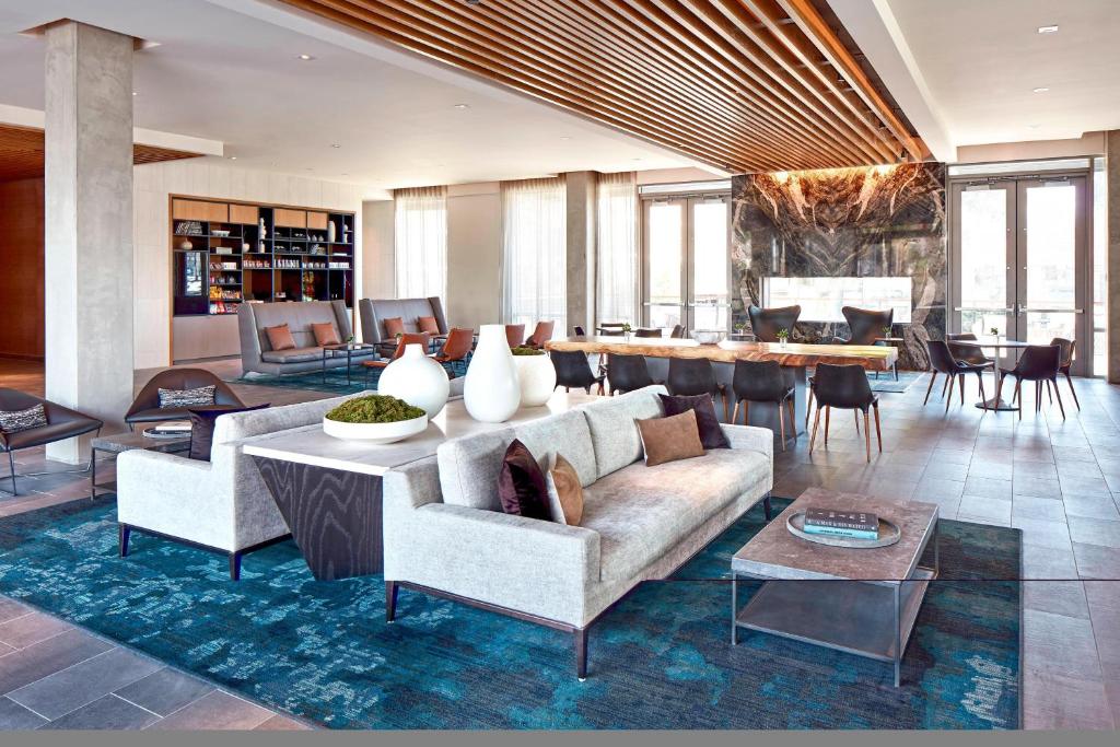 AC Hotel by Marriott Sunnyvale Cupertino (Sunnyvale)
