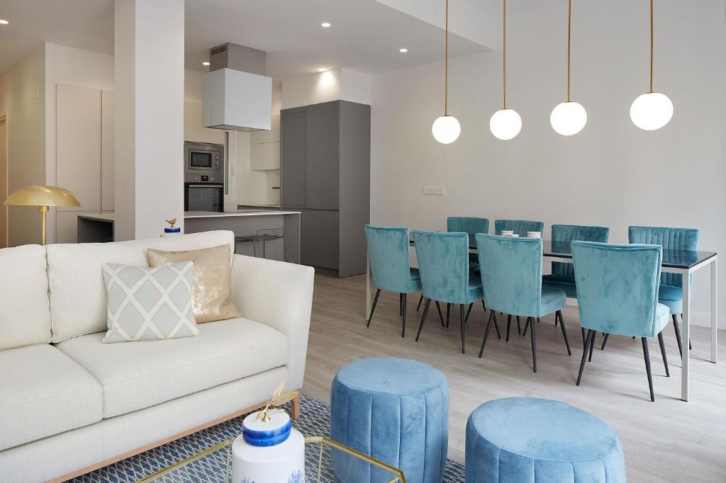 ARRASATE SUITE Stylish