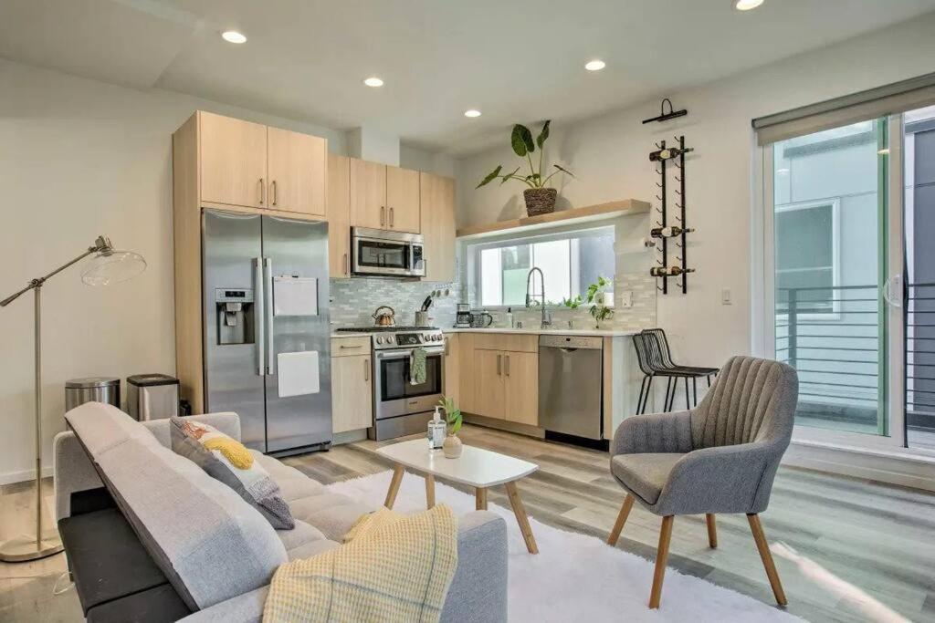 4 Bed Modern Townhouse