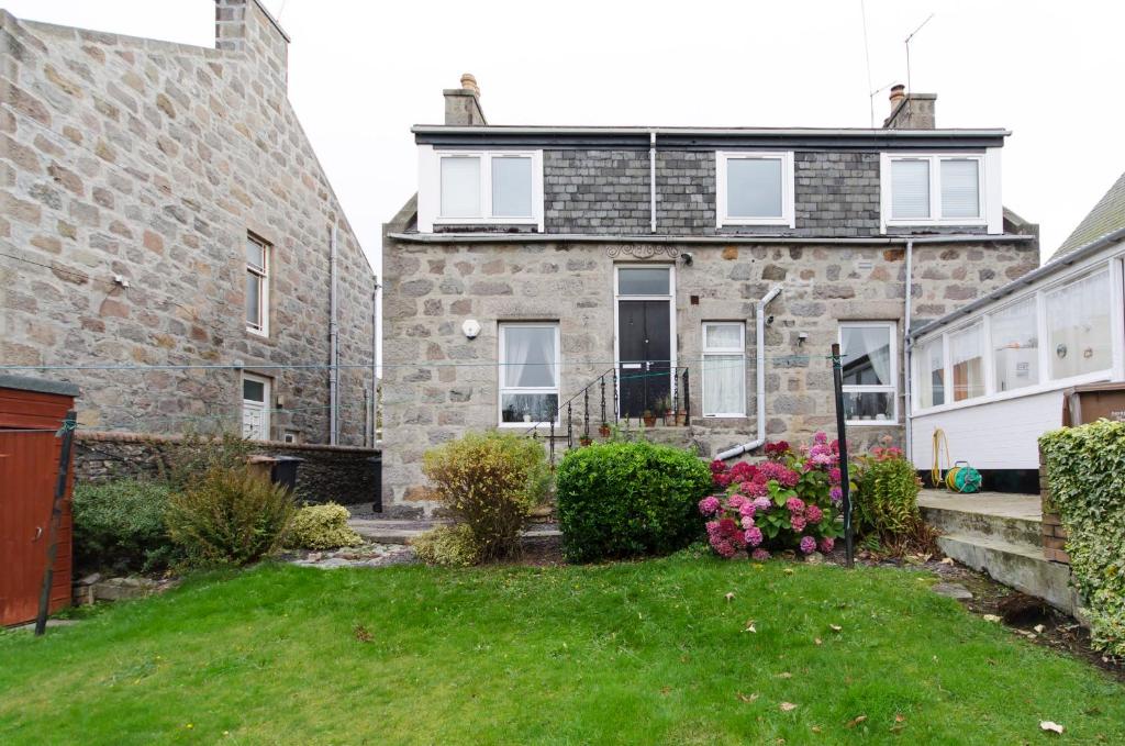 Aberdeen Quiet City Apartment