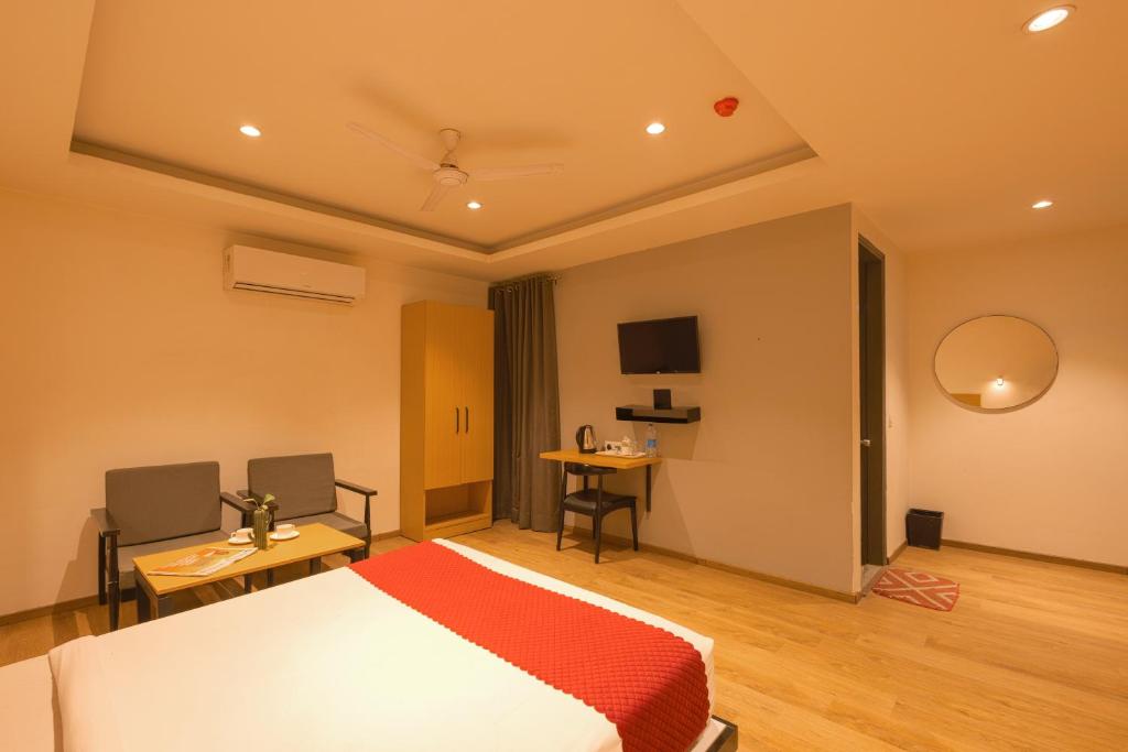 Airport Hotel Grand Tashree