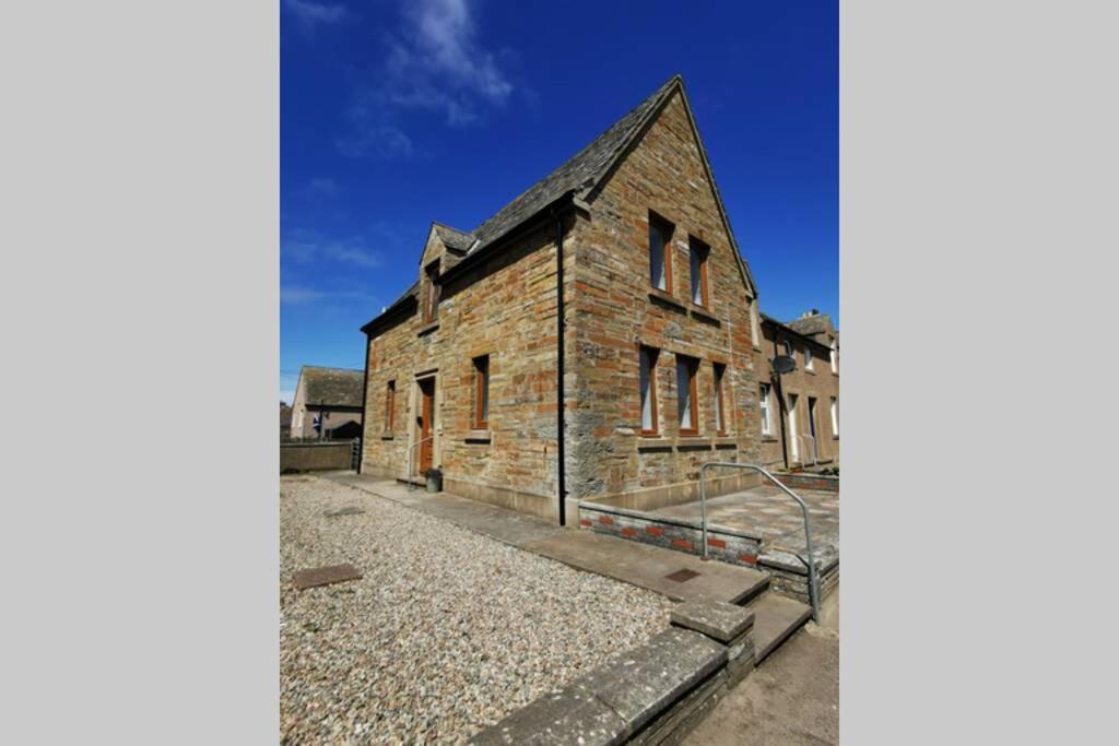 Angus House