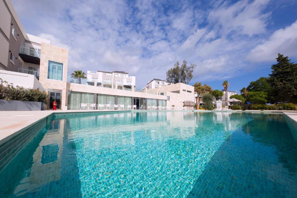 Urban Valley Resort & Spa (San Ġwann)