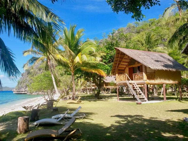 Tao Sangat Island Dive Resort (Coron)