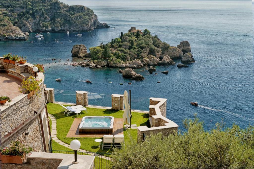 Sparviero Luxury Suites Taormina (Taormina)