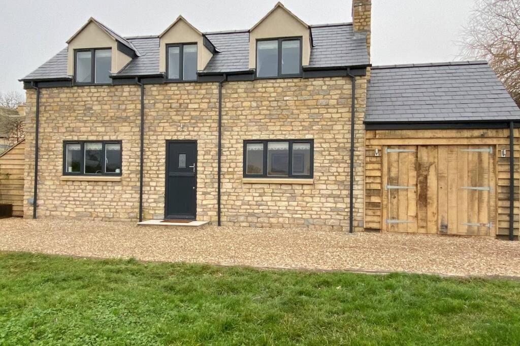 Bagpuss Cottage Stunning 2 bedroom cosy cottage (Witney)