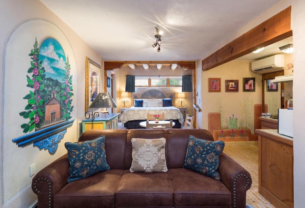 Inn on La Loma Plaza (Taos)