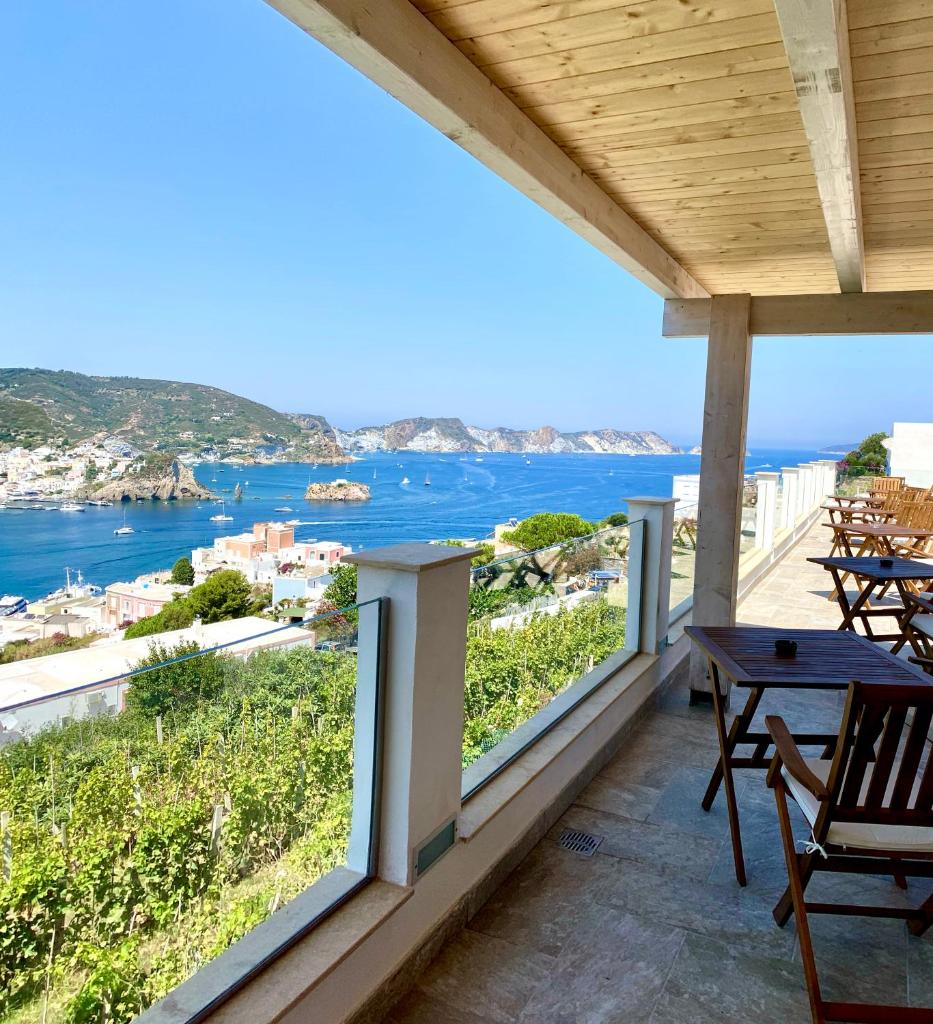 Domus Ɫ Ponza SeaView