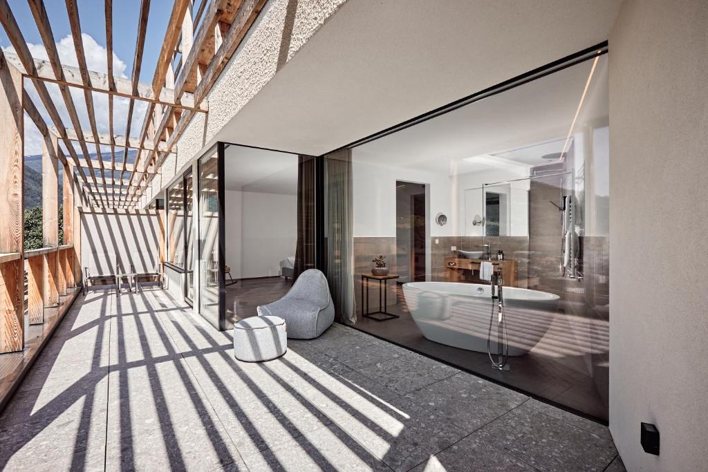 Haller Suites & Restaurant