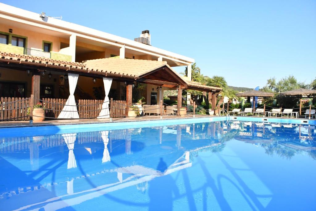 iH Hotels Le Zagare Resort