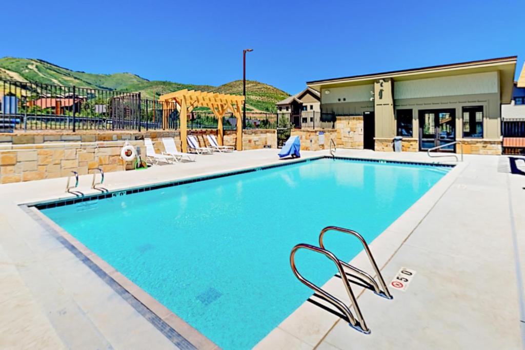 Blackstone Oasis 2E
