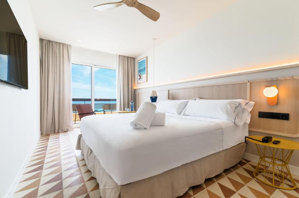 Akquaaa Boutique Hotel (Calafell)