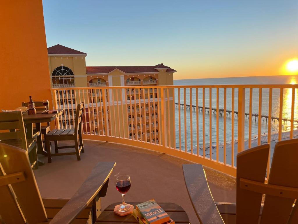 Calypso 3-2303 Penthouse Level w/ Incredible View! (Panama City Beach)