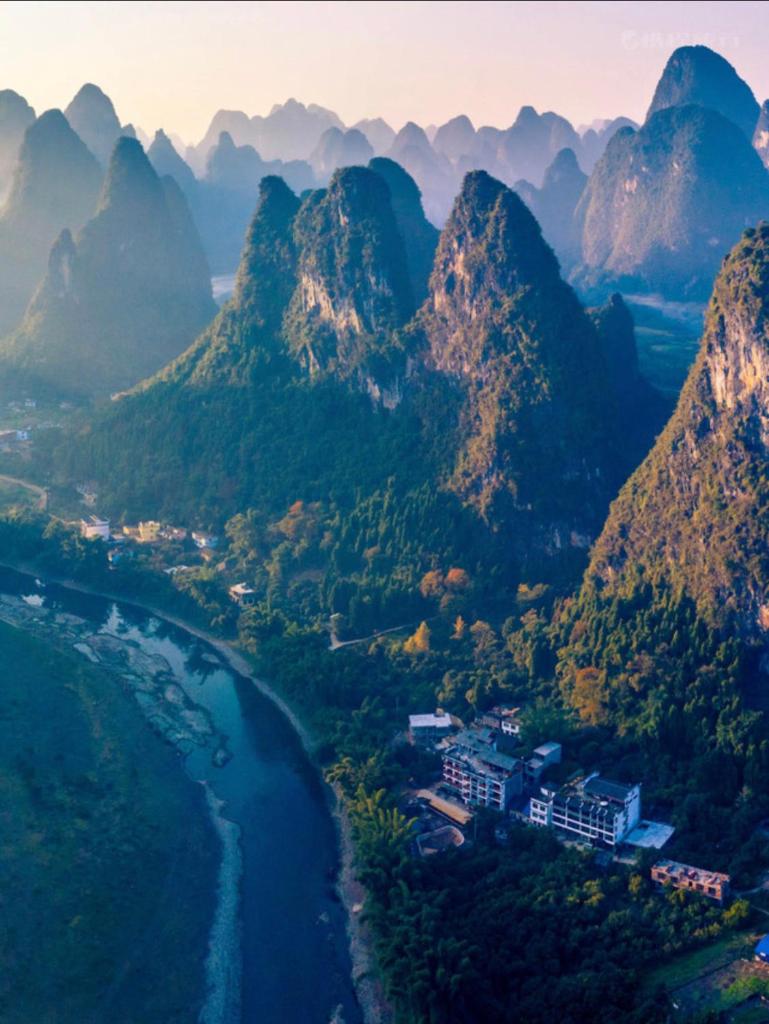 Yangshuo Grand Canyon Shanshuiyao Resort
