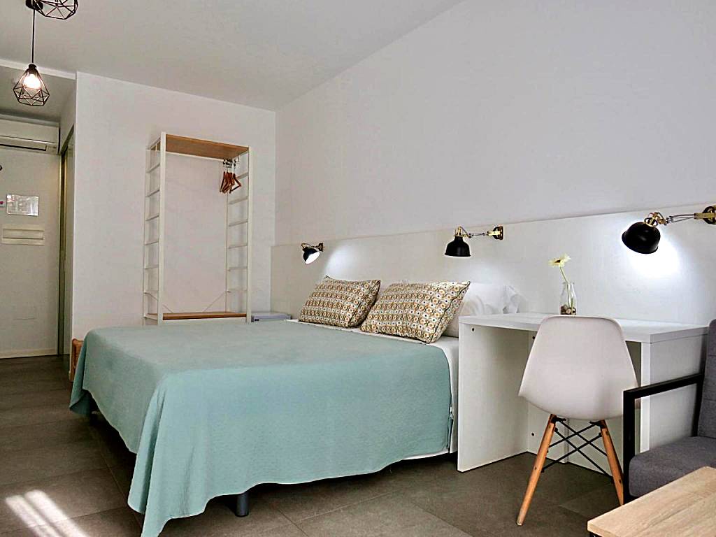 Hostal La Isla (Carboneras)