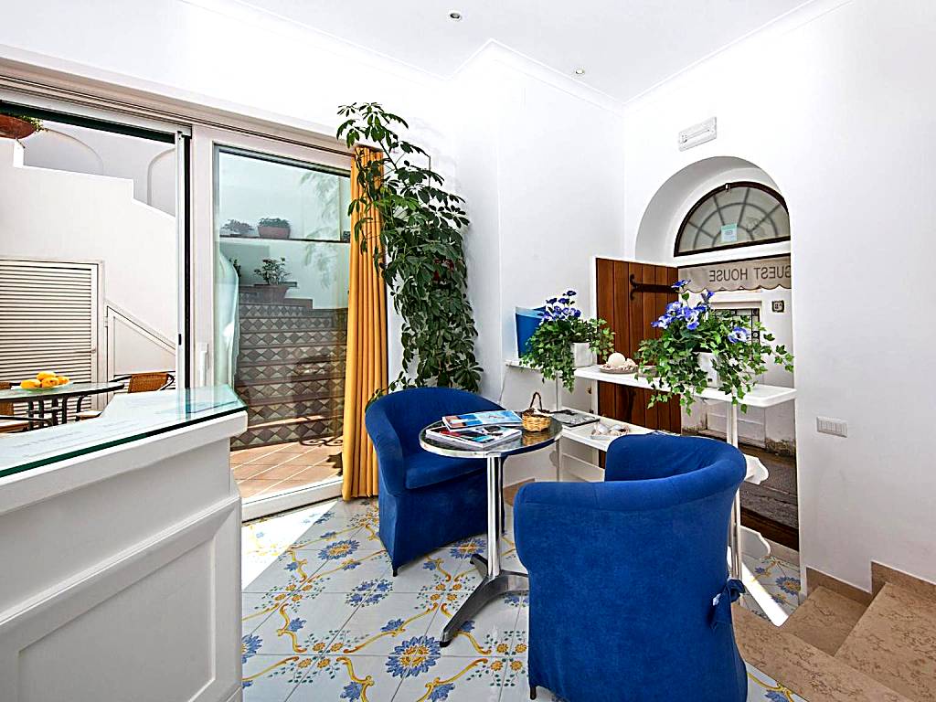 San Nicola Guest House