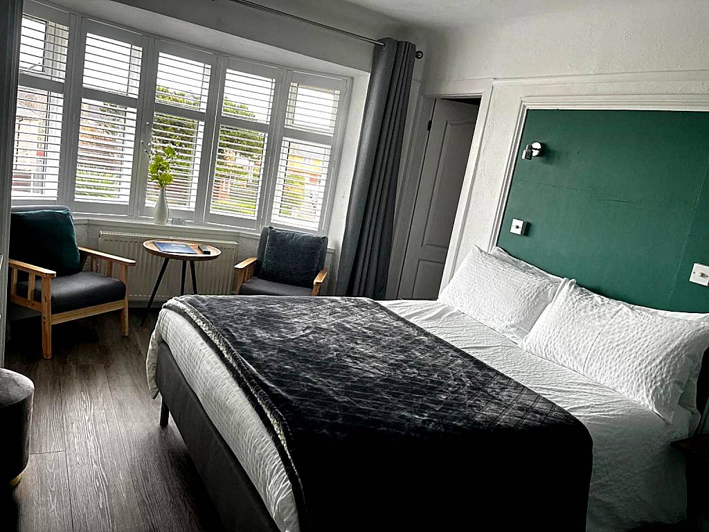 Orient B&B (Holyhead)