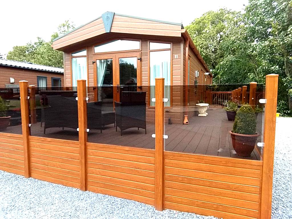11 Burnside Lodge
