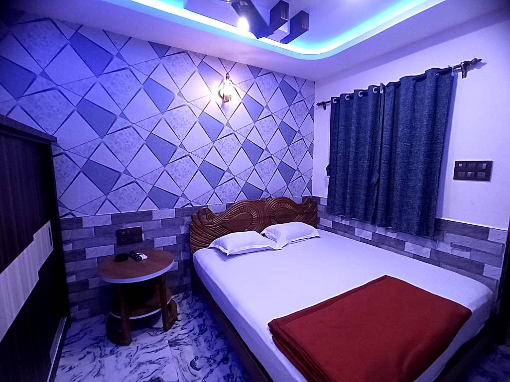 Richard Inn Residency